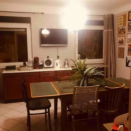 La Mariefacture - Comme A La Gare * Valmont (Moselle)