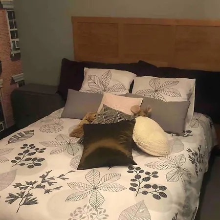 La Mariefacture - Comme A La Gare *