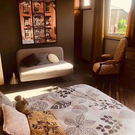 La Mariefacture - Comme A La Gare Valmont (Moselle)