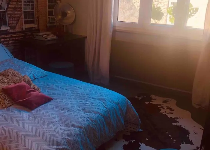 La Mariefacture - Comme A La Gare Valmont (Moselle)