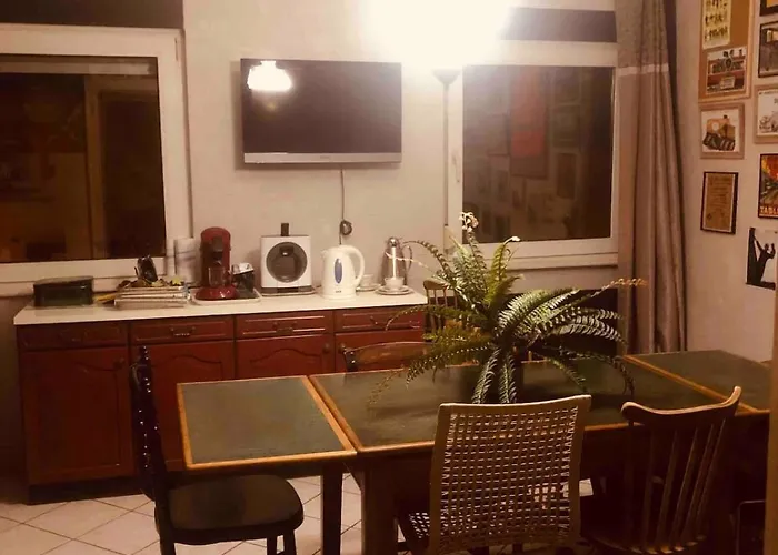 La Mariefacture - Comme A La Gare * Valmont (Moselle)