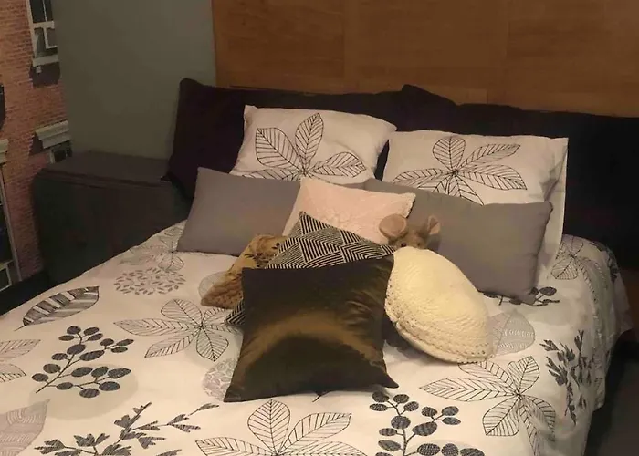 La Mariefacture - Comme A La Gare *