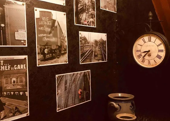 La Mariefacture - Comme A La Gare